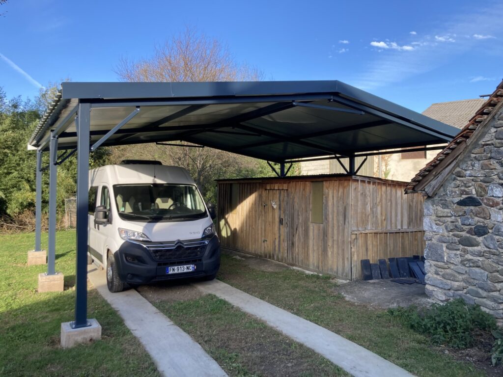 carport métallique à hasparren